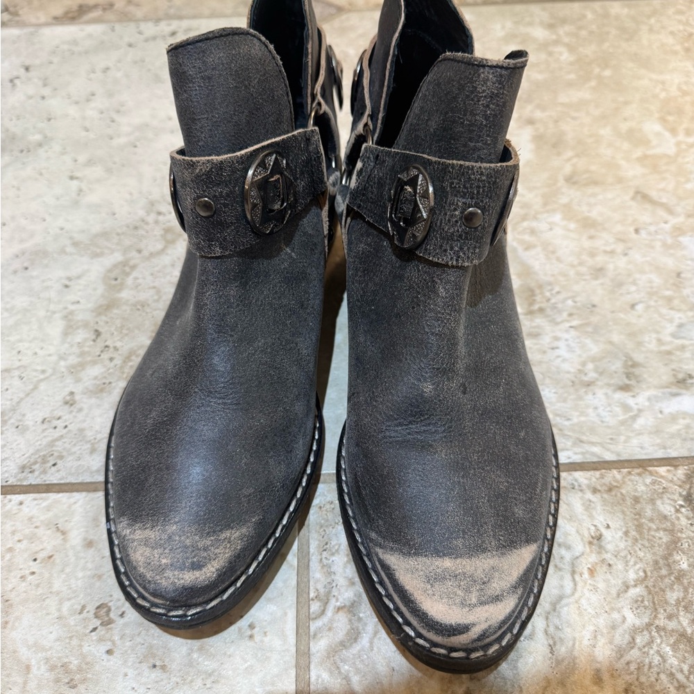 Chinese Laundry Distressed Black Ankle Boots